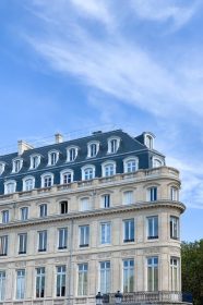 5dd40ed803bb9b4806ed77ec_haussmann